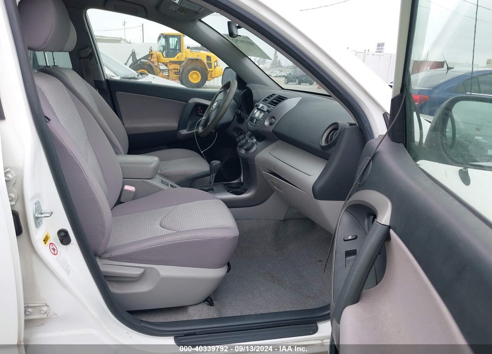2007 TOYOTA RAV4 VIN: JTMZD33V076044026