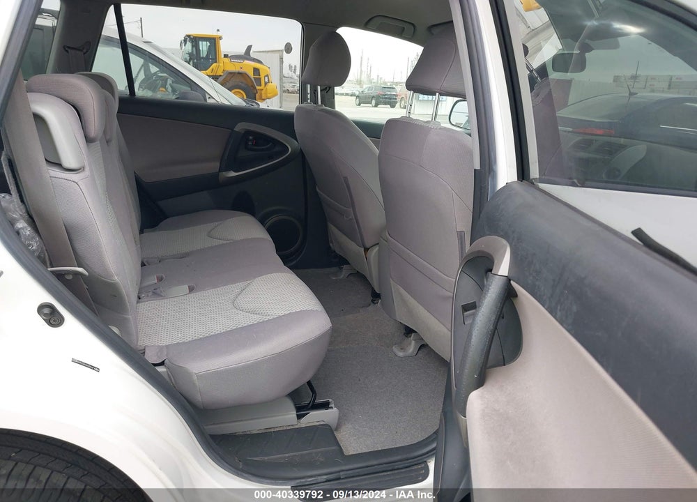 2007 TOYOTA RAV4 VIN: JTMZD33V076044026