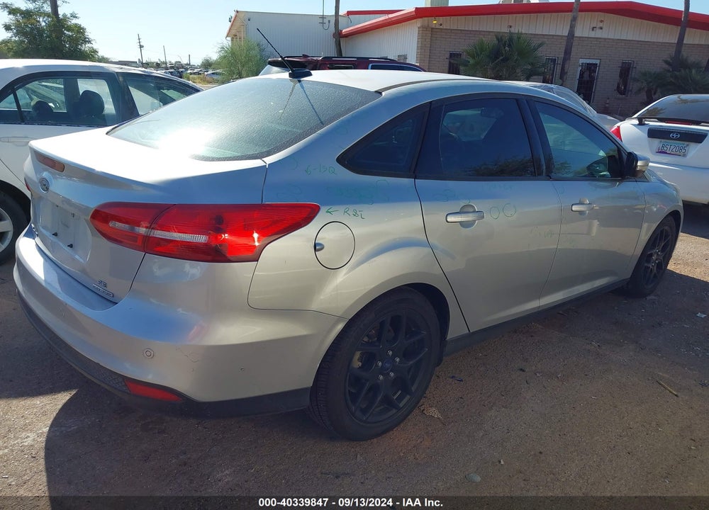 2016 FORD FOCUS SE VIN: 1FADP3F22GL405895