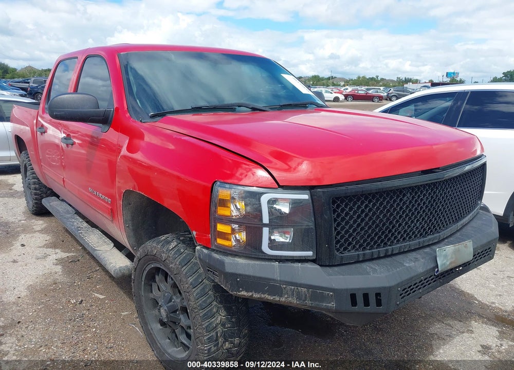 2011 CHEVROLET SILVERADO 1500 LT VIN: 3GCPCSEA1BG152029