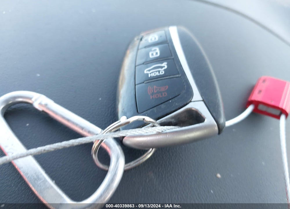2016 HYUNDAI GENESIS 3.8 VIN: KMHGN4JE6GU143454