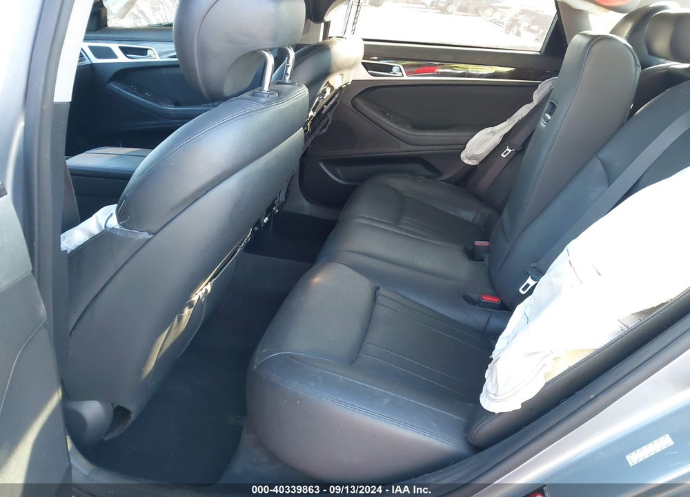 2016 HYUNDAI GENESIS 3.8 VIN: KMHGN4JE6GU143454