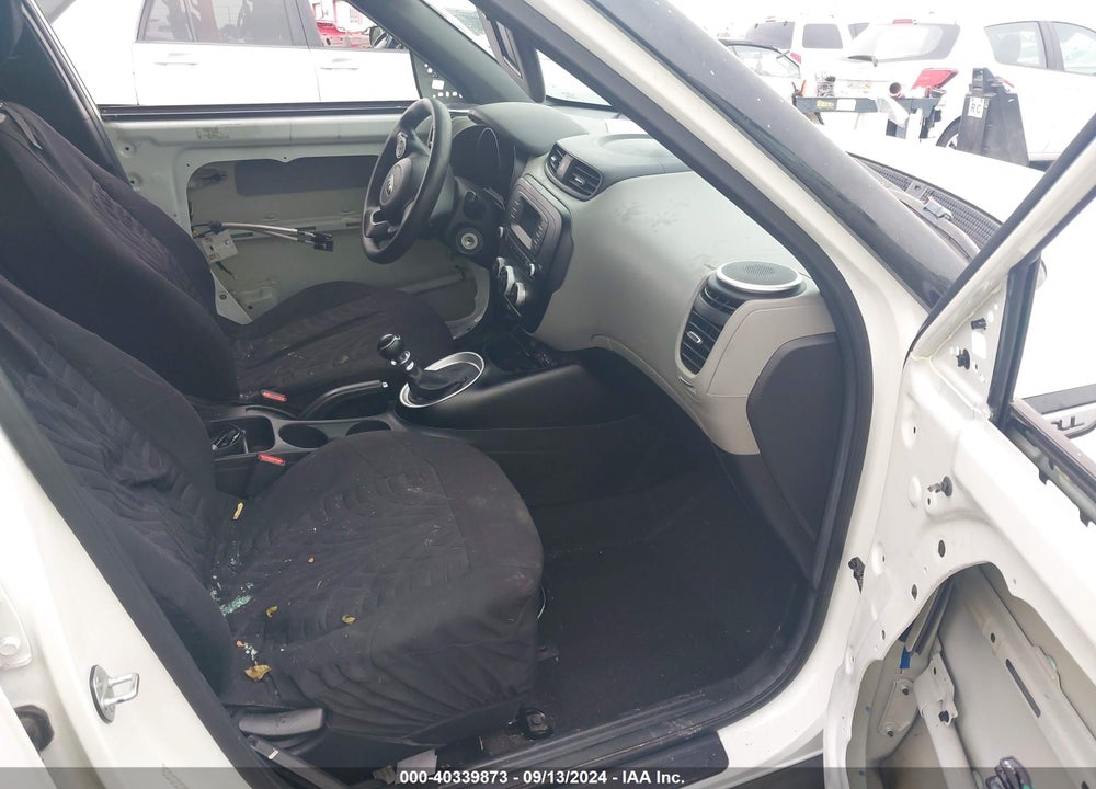 2015 KIA SOUL VIN: KNDJN2A24F7227256