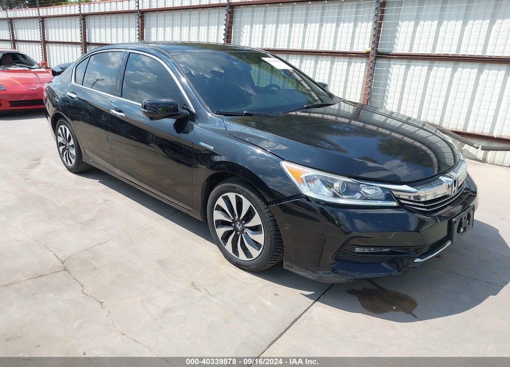 2017 HONDA ACCORD HYBRID VIN: JHMCR6F39HC015290