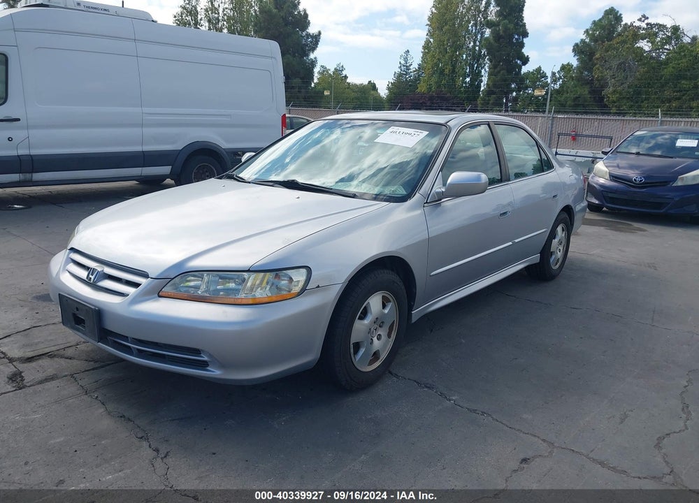 2001 HONDA ACCORD 3.0 EX VIN: 1HGCG16541A056568