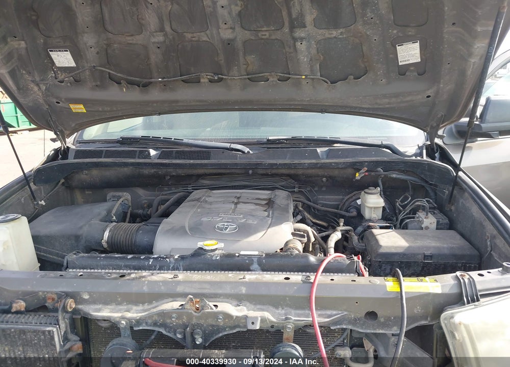2007 TOYOTA TUNDRA SR5 5.7L V8 VIN: 5TBDV54117S470217