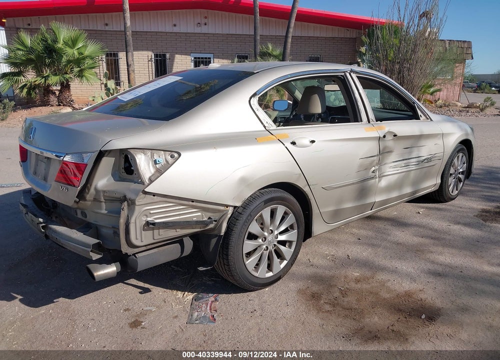 2013 HONDA ACCORD EX-L V-6 VIN: 1HGCR3F85DA014334