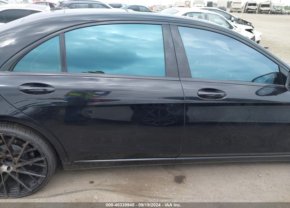 2014 MERCEDES-BENZ S 550 VIN: WDDUG8CB7EA043038