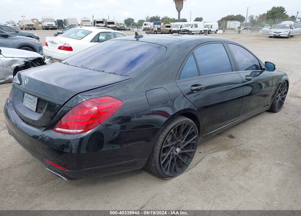 2014 MERCEDES-BENZ S 550 VIN: WDDUG8CB7EA043038