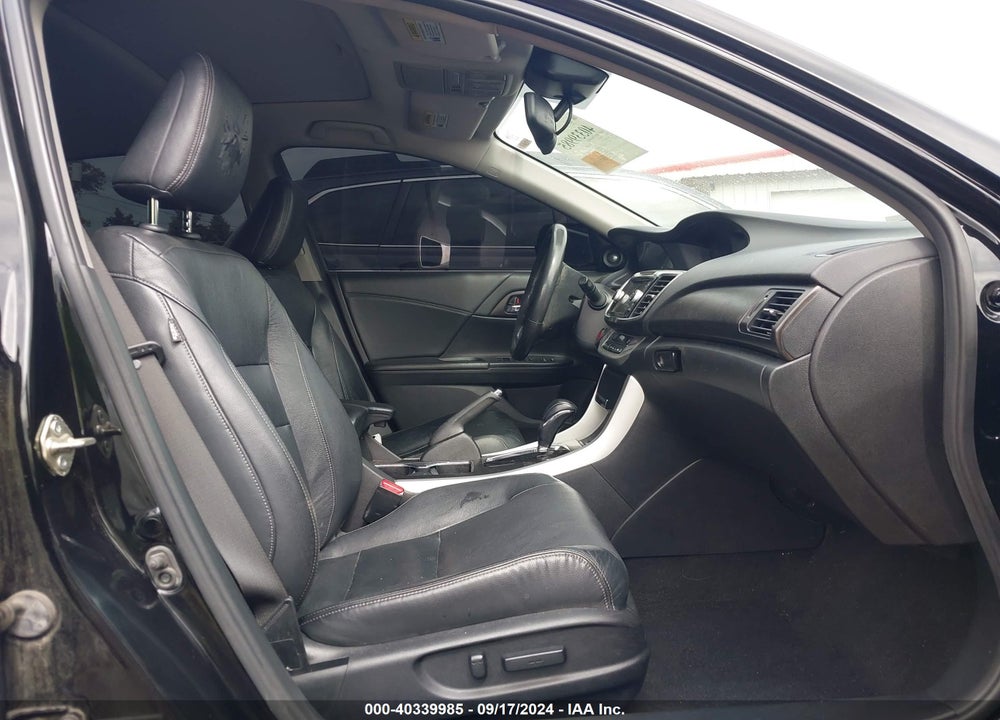 2015 HONDA ACCORD EX-L VIN: 1HGCR2F81FA035713