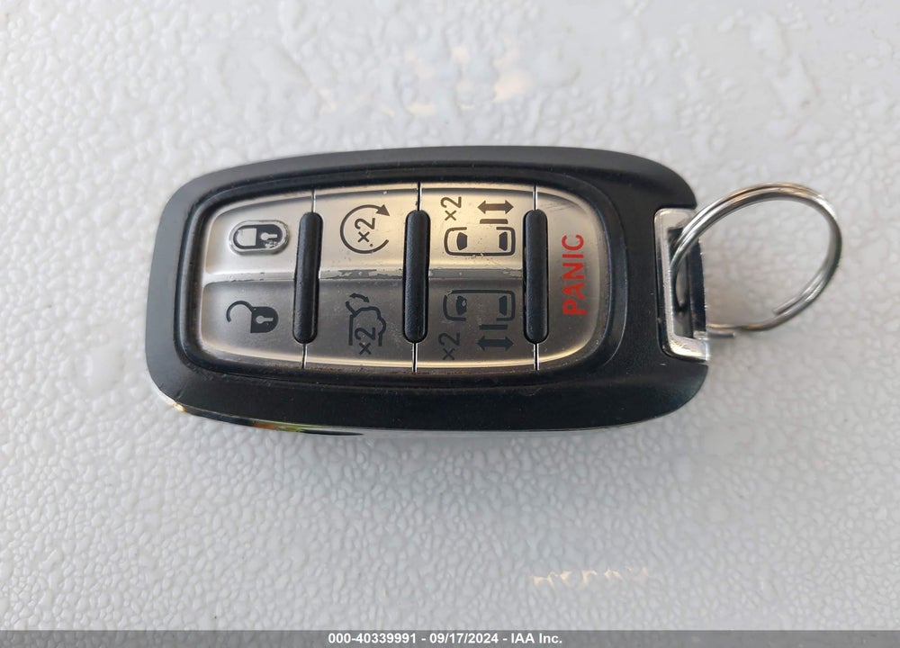 2022 CHRYSLER PACIFICA TOURING L VIN: 2C4RC1BG4NR146722