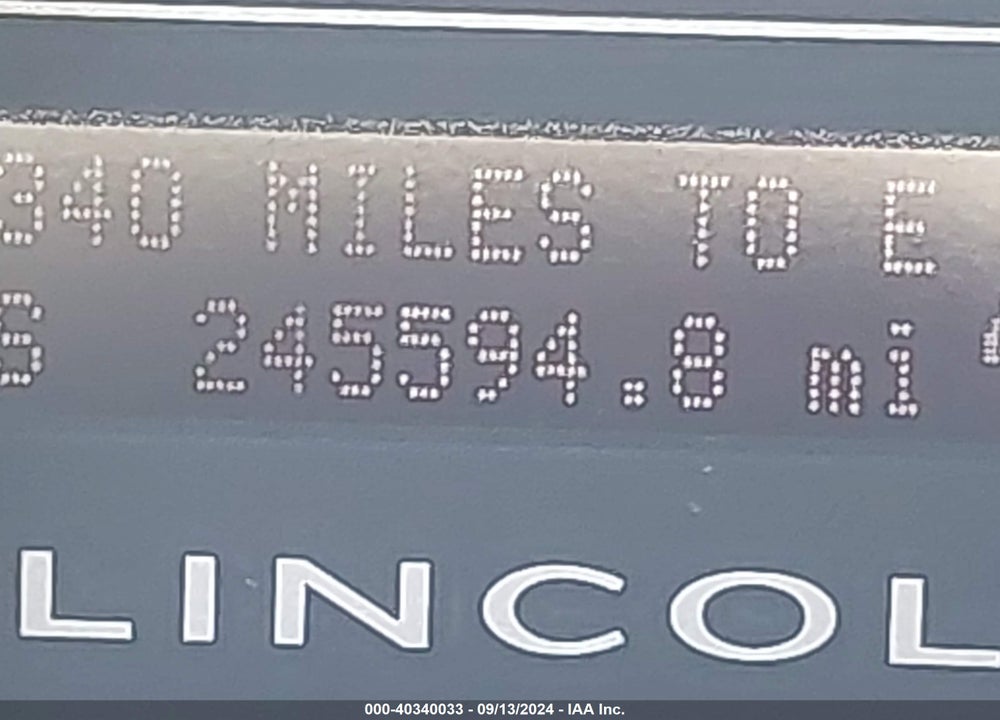 2008 LINCOLN NAVIGATOR VIN: 5LMFU27578LJ13524