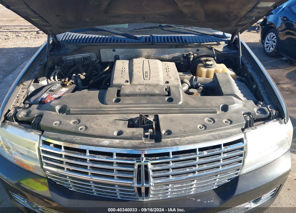 2008 LINCOLN NAVIGATOR VIN: 5LMFU27578LJ13524