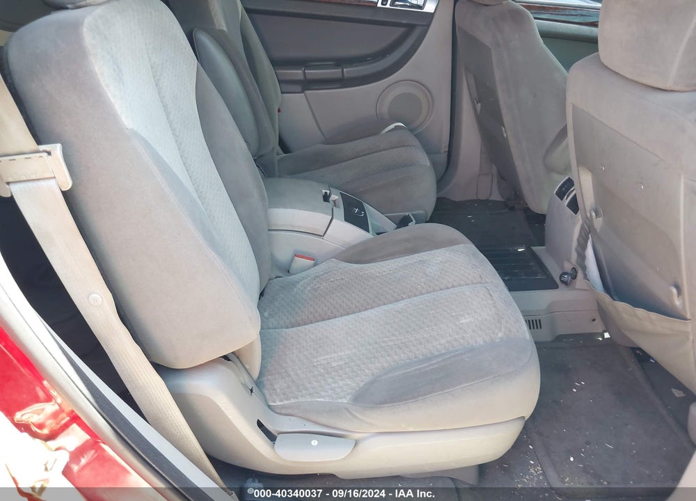 2005 CHRYSLER PACIFICA TOURING VIN: 2C4GM68465R424521