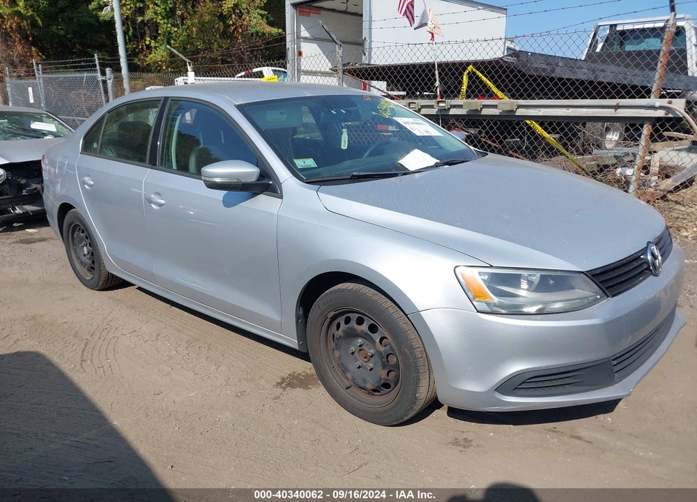 2014 VOLKSWAGEN JETTA 1.8T SE VIN: 3VWD17AJ4EM293496