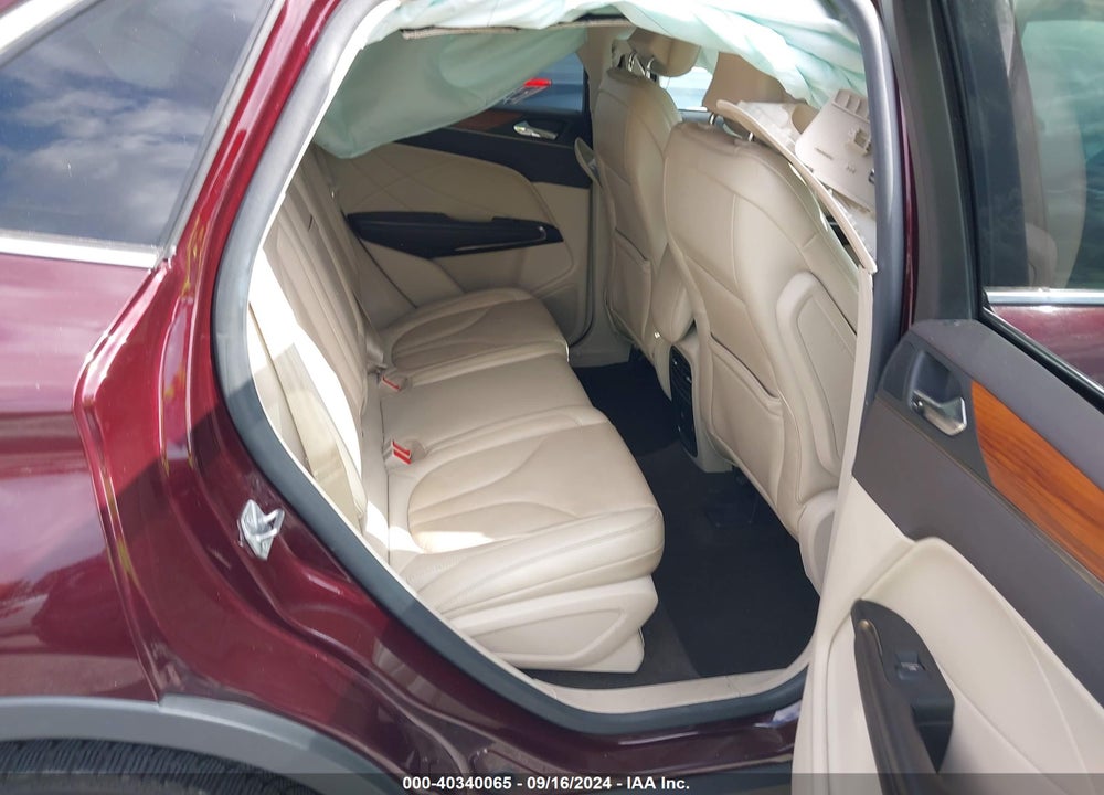2019 LINCOLN MKC SELECT VIN: 5LMCJ2C96KUL17334