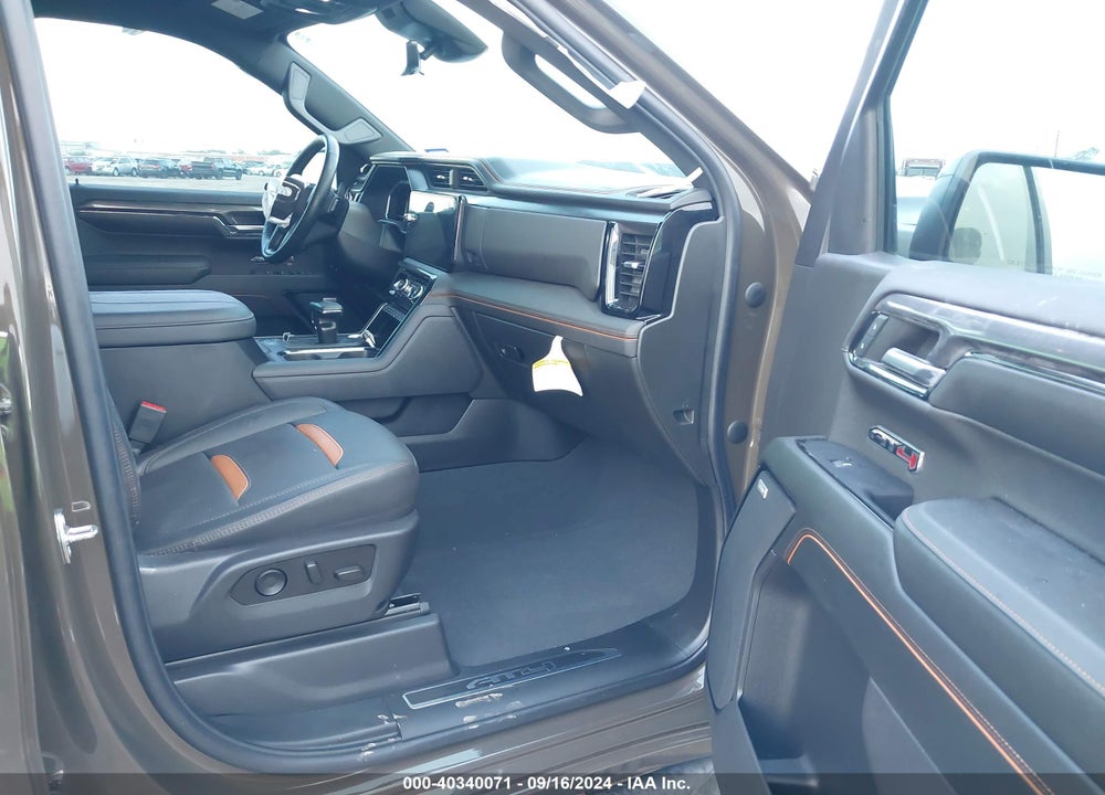 2023 GMC SIERRA 1500 4WD STANDARD BOX AT4 VIN: 1GTUUEE89PZ328055