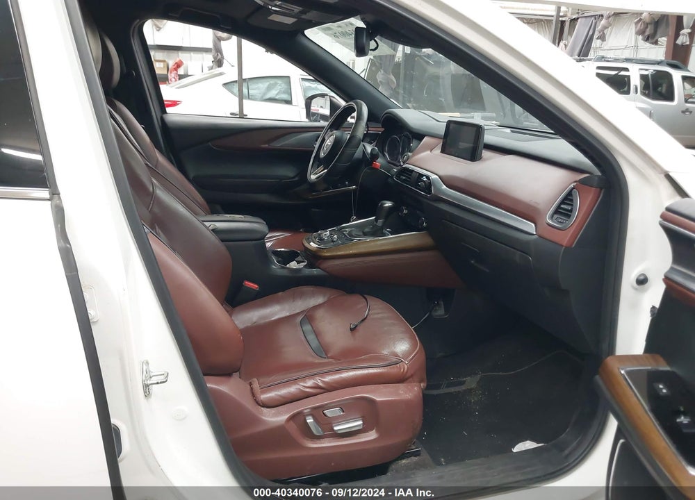 2018 MAZDA CX-9 SIGNATURE VIN: JM3TCBEY4J0200144