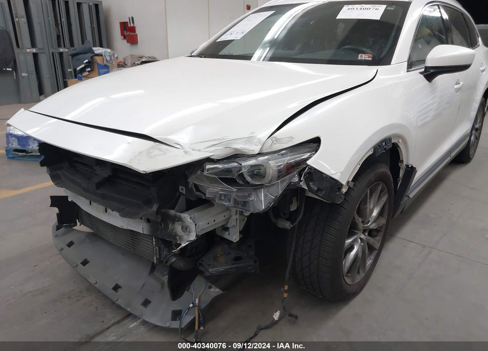 2018 MAZDA CX-9 SIGNATURE VIN: JM3TCBEY4J0200144
