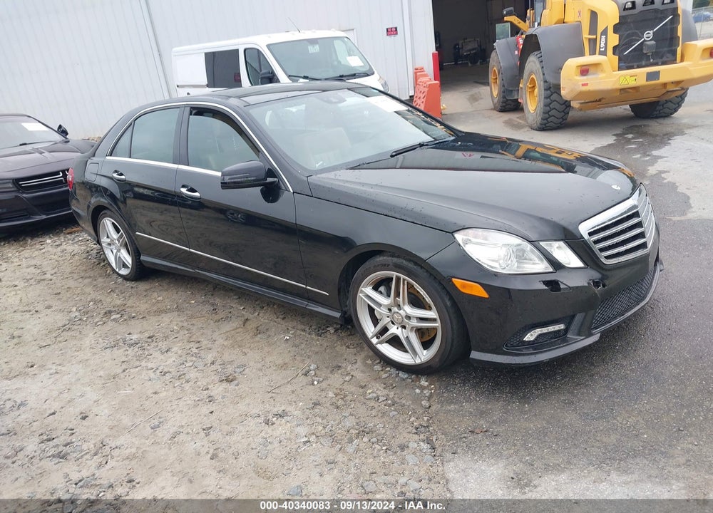 2011 MERCEDES-BENZ E 550 VIN: WDDHF7CB1BA397180