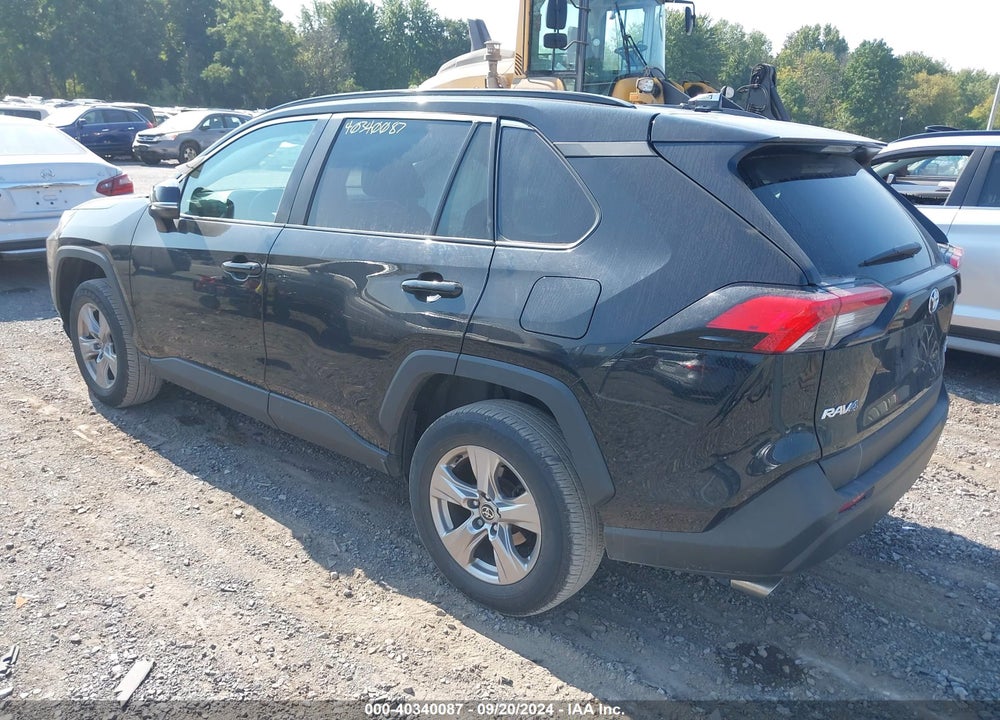 2022 TOYOTA RAV4 XLE VIN: 2T3P1RFV8NC313384