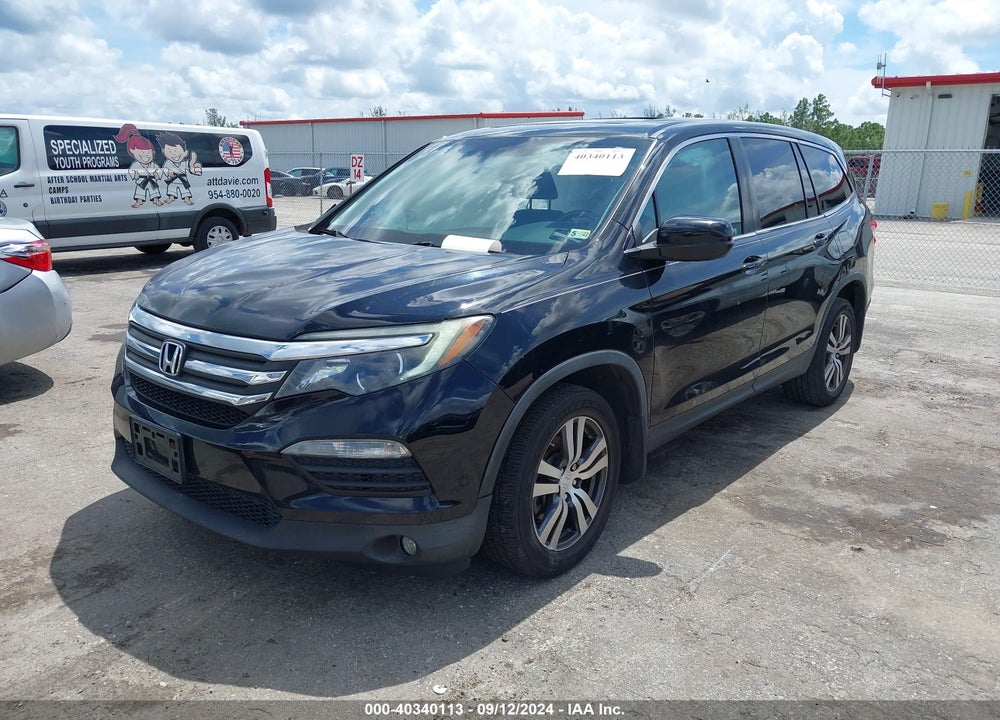 2018 HONDA PILOT EX-L VIN: 5FNYF5H55JB010637