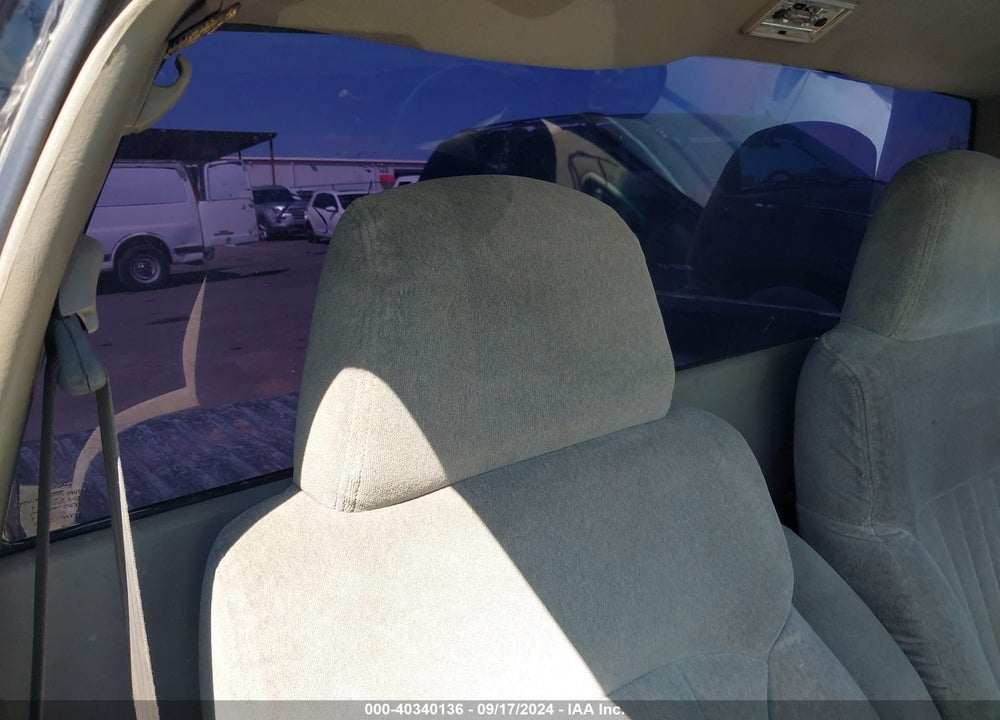 2000 CHEVROLET S-10 LS VIN: 1GCCS1446Y8174582
