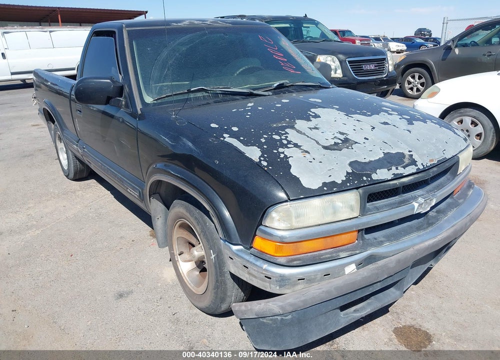 2000 CHEVROLET S-10 LS VIN: 1GCCS1446Y8174582