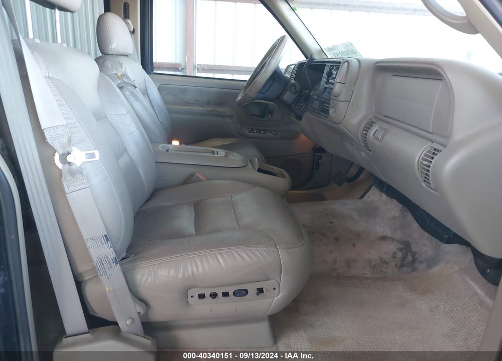 1999 CHEVROLET TAHOE LS VIN: 1GNEK13R5XJ309524