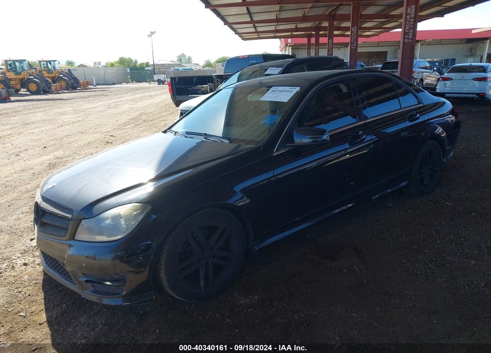 2013 MERCEDES-BENZ C 250 LUXURY/SPORT VIN: WDDGF4HB7DR255312