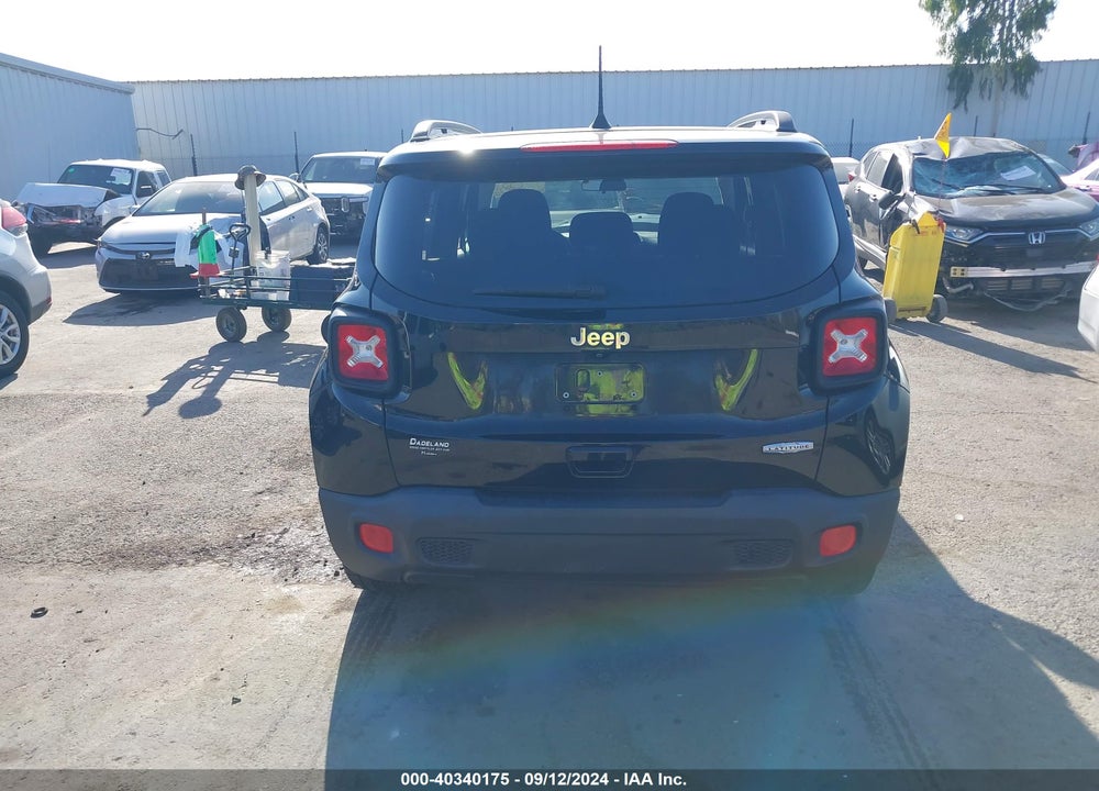 2018 JEEP RENEGADE LATITUDE FWD VIN: ZACCJABB2JPH29241