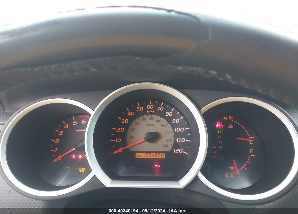 2005 TOYOTA TACOMA VIN: 5TEUU42N95Z046052