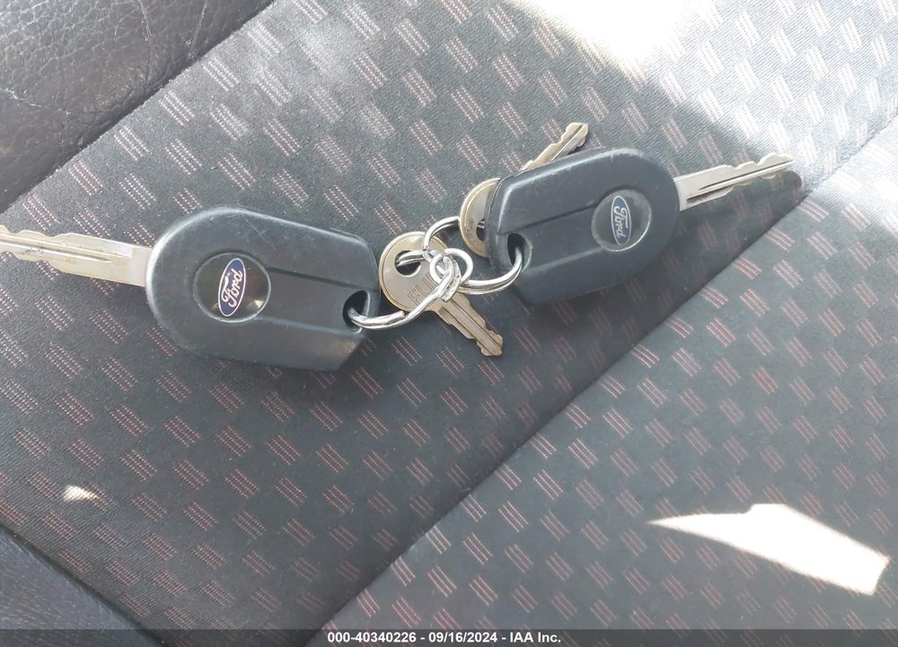 2007 FORD FUSION SE VIN: 3FAHP07Z67R132845