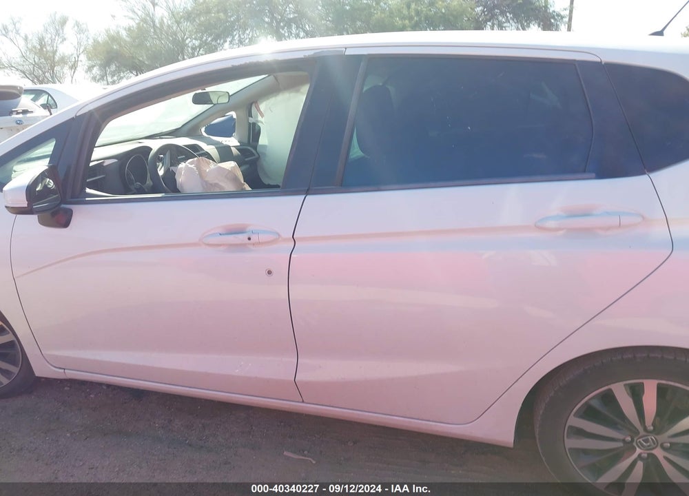 2015 HONDA FIT EX/EX-L VIN: 3HGGK5H89FM724387
