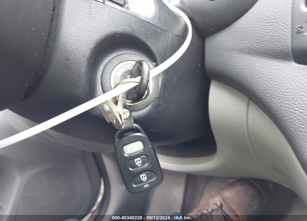 2008 HYUNDAI ELANTRA GLS/SE VIN: KMHDU46D28U287851
