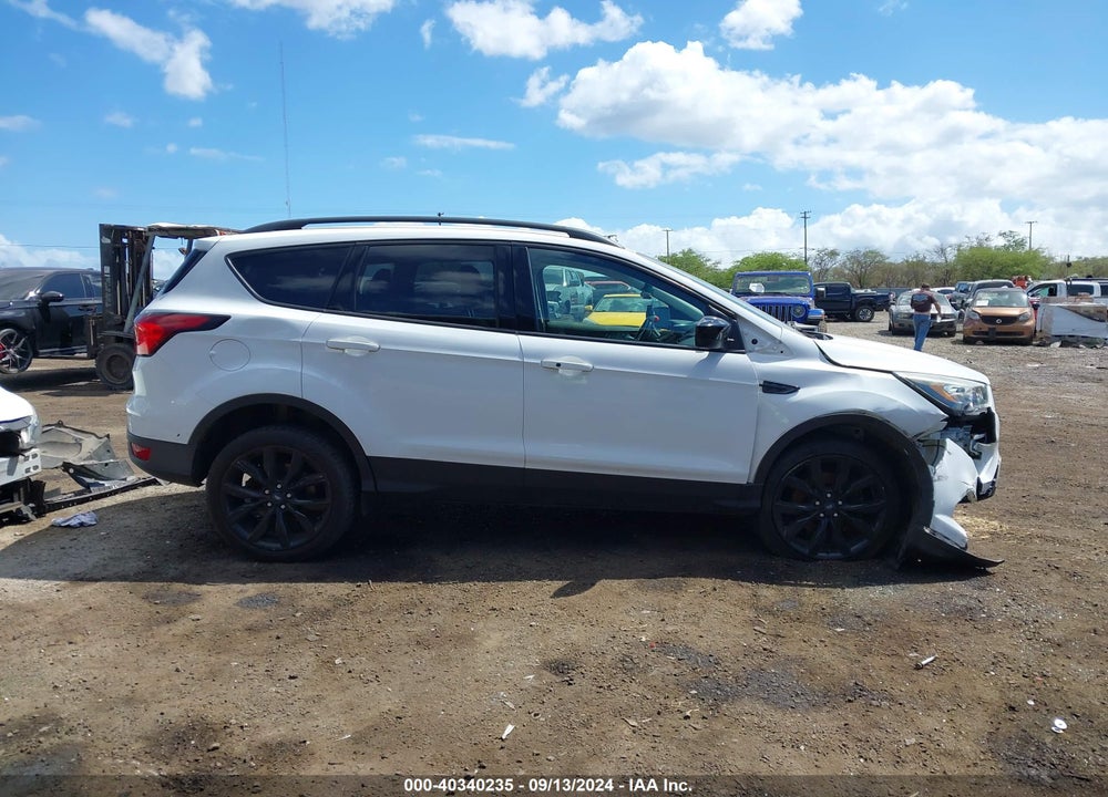 2019 FORD ESCAPE SE VIN: 1FMCU9GD6KUA06469