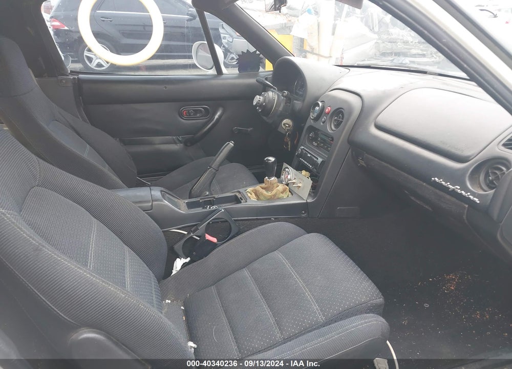 1994 MAZDA MX-5 MIATA VIN: JM1NA353XR0502244