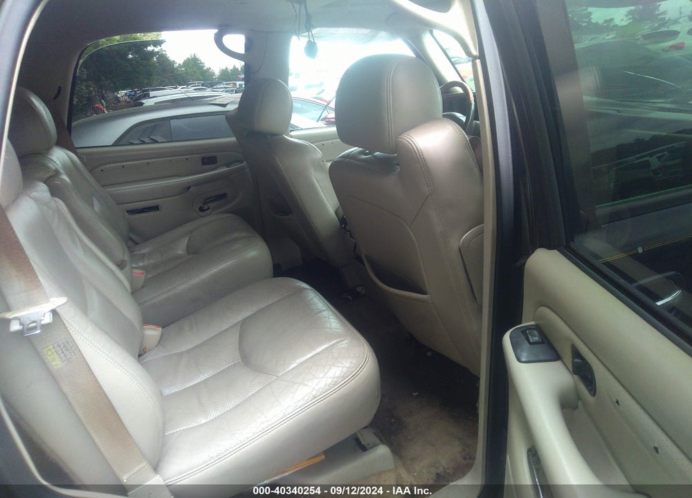 2004 CADILLAC ESCALADE STANDARD VIN: 1GYEK63N24R296564