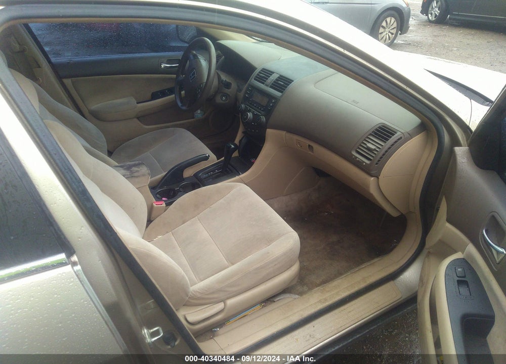 2003 HONDA ACCORD 2.4 LX VIN: 1HGCM56383A047177