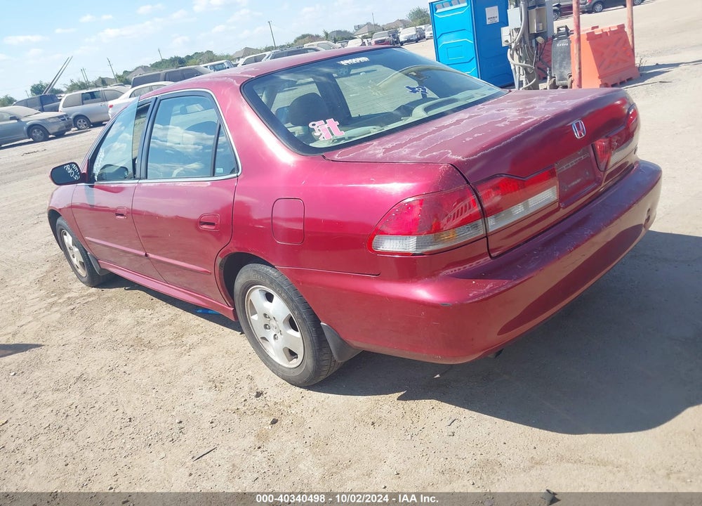 2001 HONDA ACCORD 3.0 EX VIN: 1HGCG16541A069448
