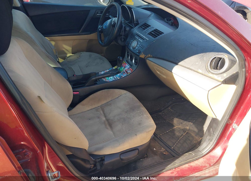 2010 MAZDA 3 VIN: JM1BL1SG2A1204066