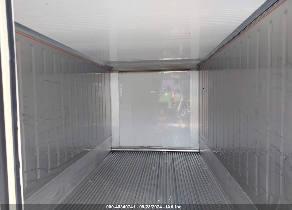 2013 CIMC 20' INSULATED SEMI CONTAINER VIN: CXRU127872