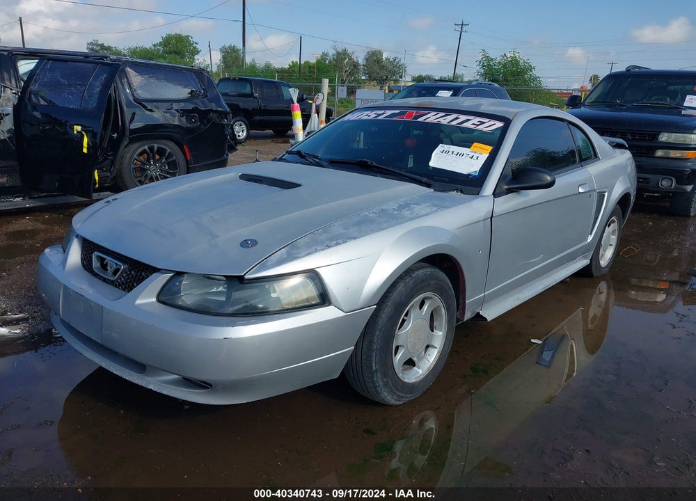 2001 FORD MUSTANG VIN: 1FAFP404X1F158155