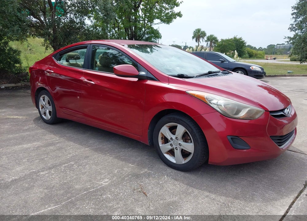 2013 HYUNDAI ELANTRA GLS VIN: KMHDH4AE7DU724712