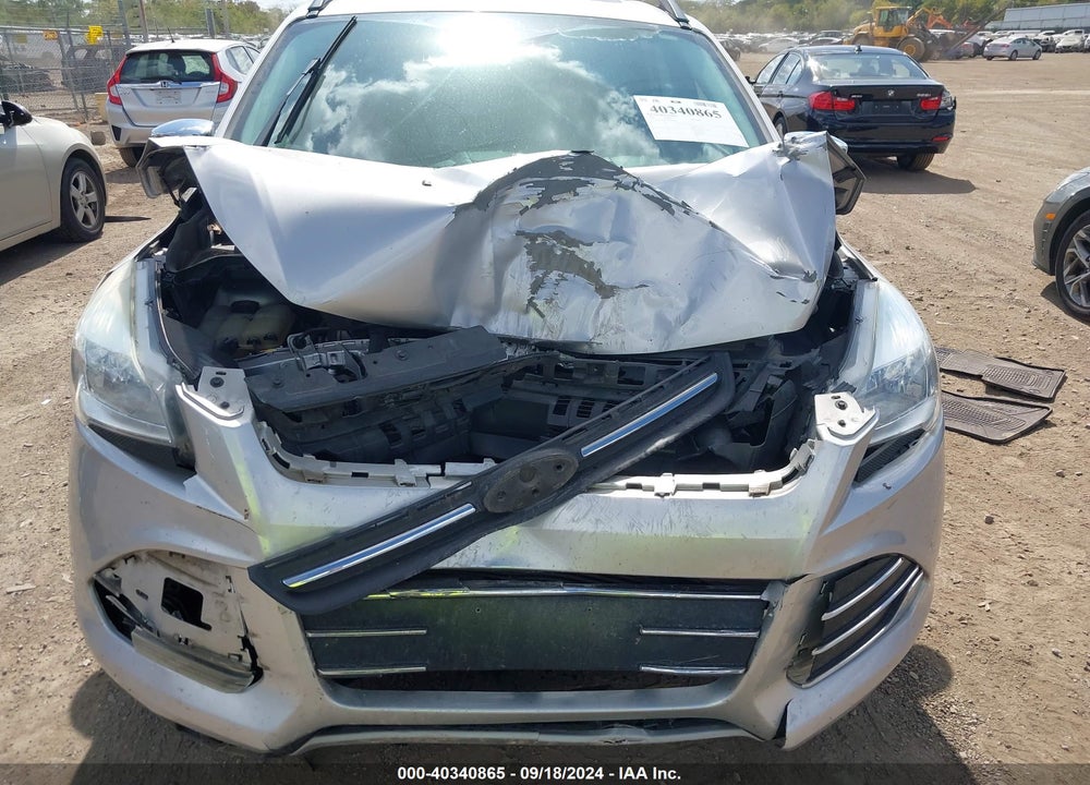 2016 FORD ESCAPE SE VIN: 1FMCU9GX5GUB12865