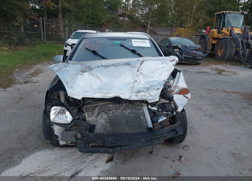 2010 HYUNDAI ACCENT GS VIN: KMHCM3AC3AU181113