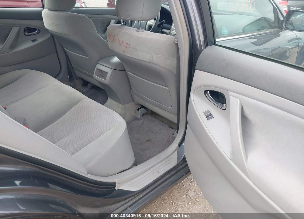 2011 TOYOTA CAMRY LE VIN: 4T1BF3EK0BU218742
