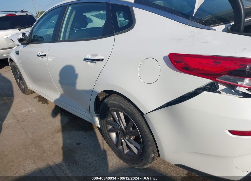 2020 KIA OPTIMA LX VIN: 5XXGT4L39LG426937