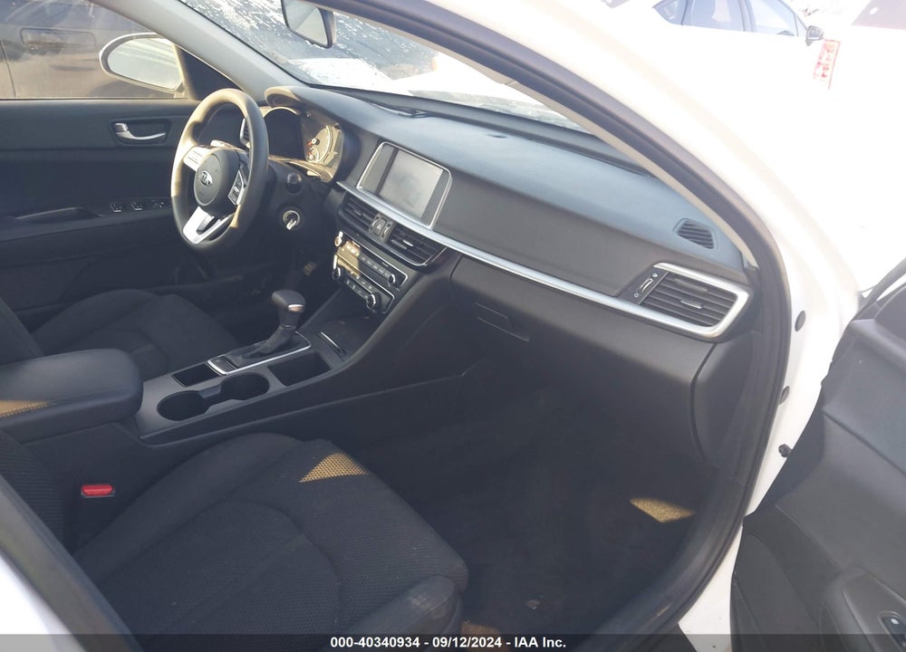 2020 KIA OPTIMA LX VIN: 5XXGT4L39LG426937