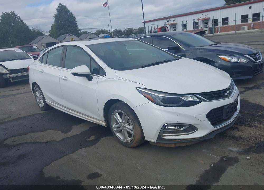2018 CHEVROLET CRUZE LT AUTO VIN: 1G1BE5SM9J7144199